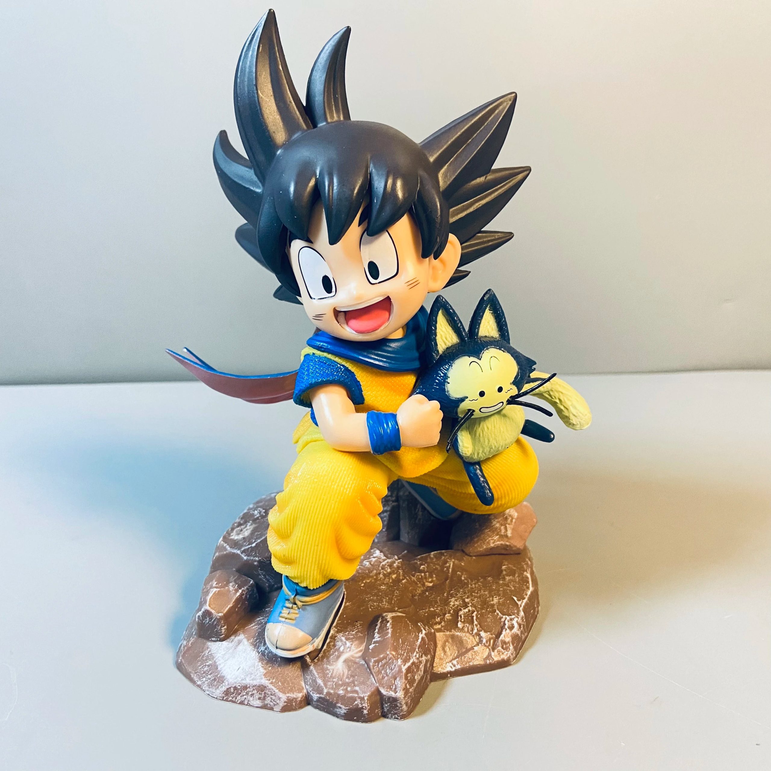 10cm/15cm Childhood Goku Hugging Figure - Image 7