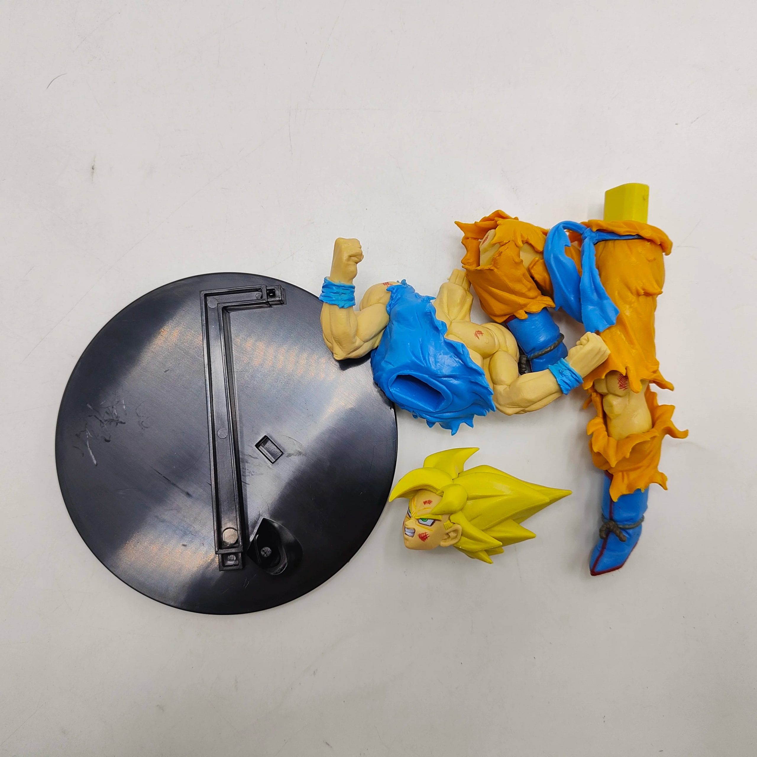 Super Saiyan Son Goku - Image 6